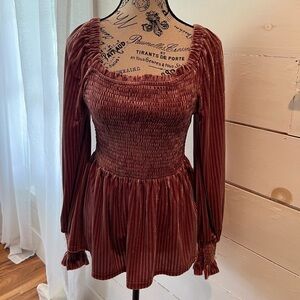 SHEIN Elegant Ruched Dusty Rose Pink Velvet Top, size M, EUC, elastic sleeves